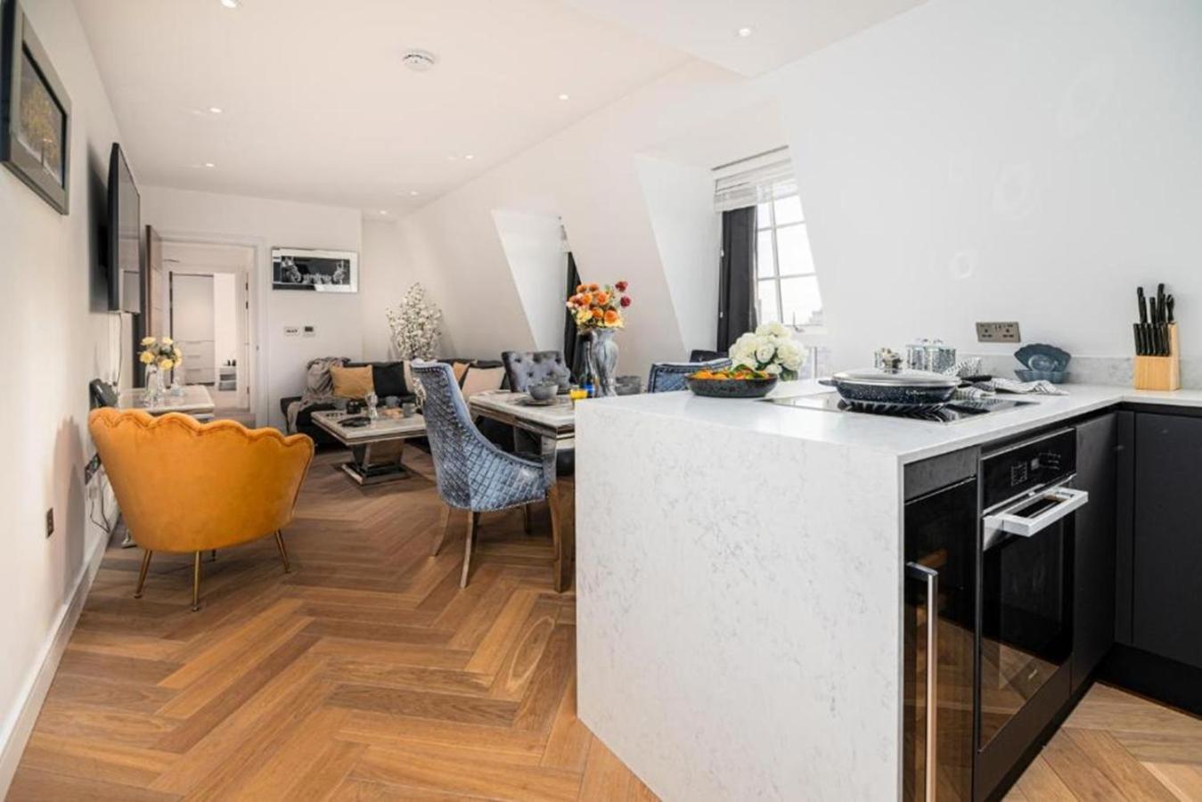 Marble Arch Penthouses With Skyline Views Londra Exterior foto