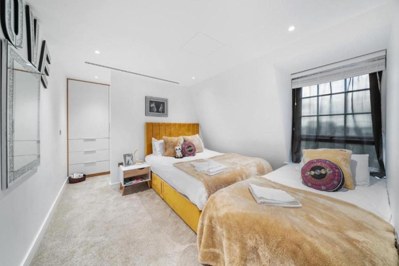 Marble Arch Penthouses With Skyline Views Londra Exterior foto