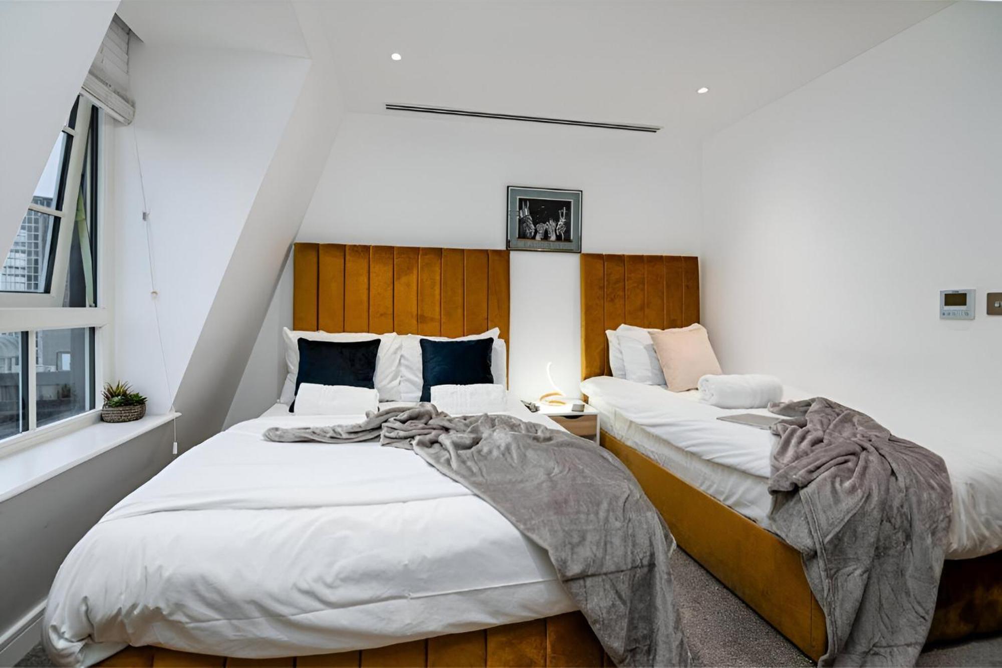 Marble Arch Penthouses With Skyline Views Londra Exterior foto