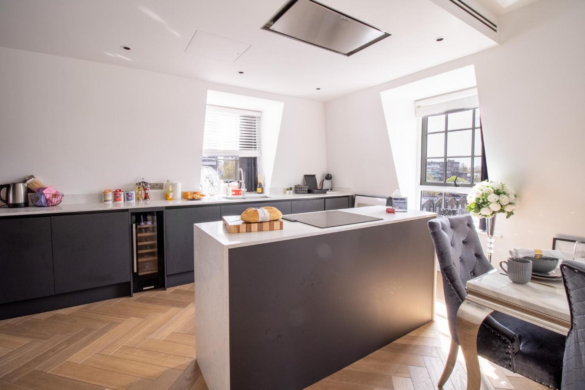 Marble Arch Penthouses With Skyline Views Londra Exterior foto